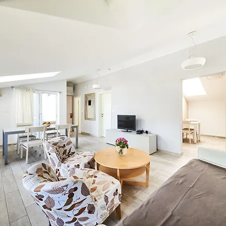 Апарт-отель Ribarska Koliba 4*