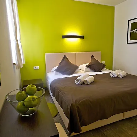Ribarska Koliba 4* PUY