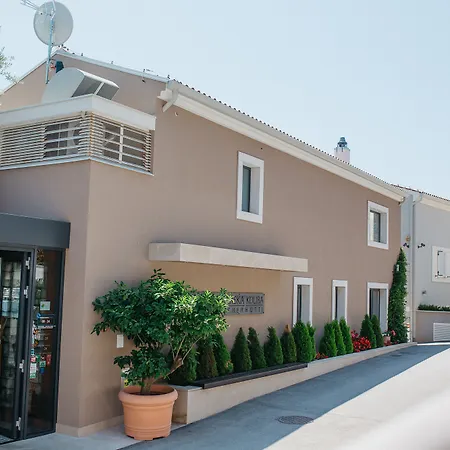 Ribarska Koliba Aparthotel Pula